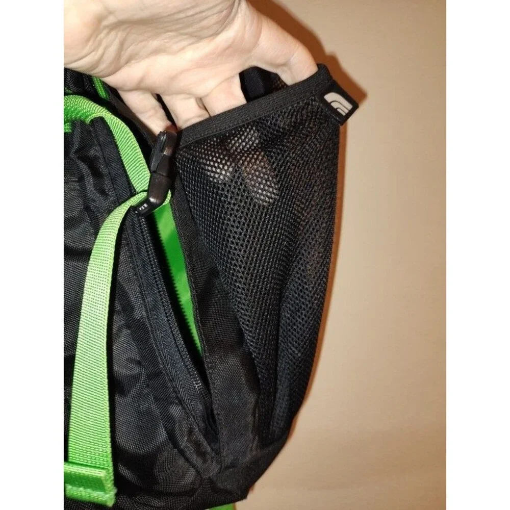 Adults The North Face Wasatch Hiking Climbing Black & Green Backpack